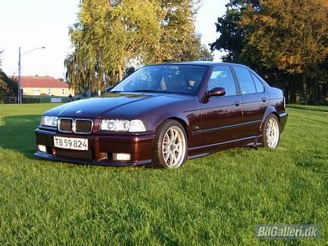 BMW E36 320i (solgt) billede 1
