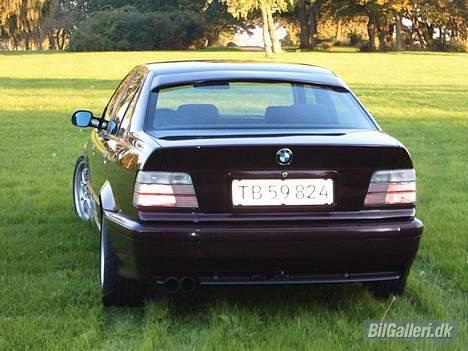 BMW E36 320i (solgt) billede 13