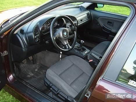 BMW E36 320i (solgt) billede 17