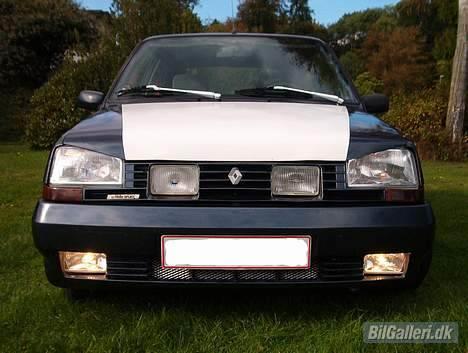 Renault 5 1,7 (solgt) billede 9