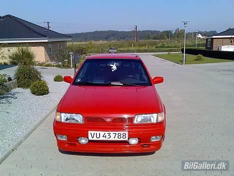 Nissan Sunny SOLGT :( billede 2