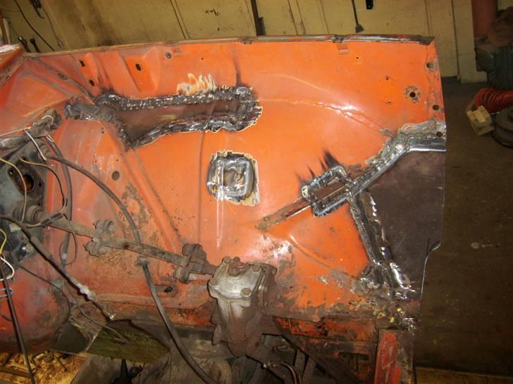 Volvo 142 - Rust udbedret. venstre side billede 5