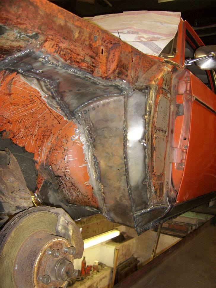 Volvo 142 - Rust udbedret. venstre side billede 15