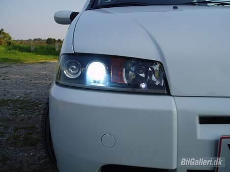 Fiat Punto - Solgt - 8000 K xenon billede 4