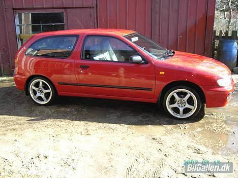 Nissan Almera solgt billede 1