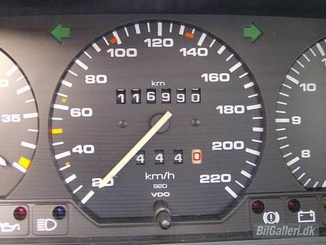 VW Passat TD * solgt* - 110935 billede 16