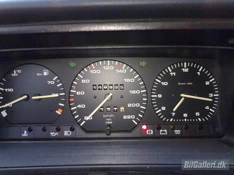 VW Passat TD * solgt* - jeg synes at der mangler en omdrejningstæller billede 17