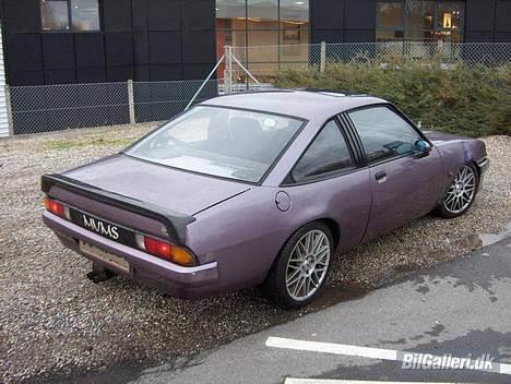 Opel Manta B 2.0 - Fine rene sider billede 2