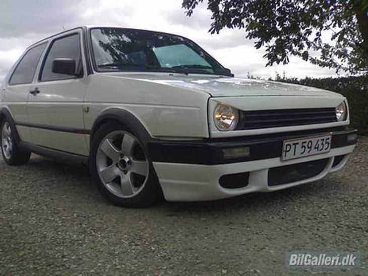 {{currentPhoto.altText}} billede {{currentPhoto.number}}