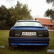 Opel Vectra 2000 4*4 solgt