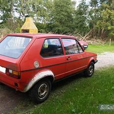 VW Golf 1 - Solgt