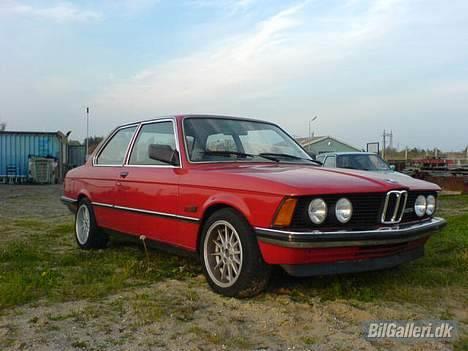 BMW 323I E21 billede 1