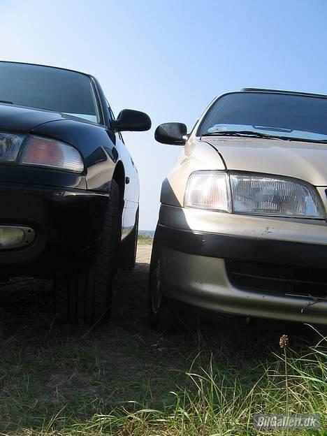 Toyota Carina E - [SOLGT] billede 6