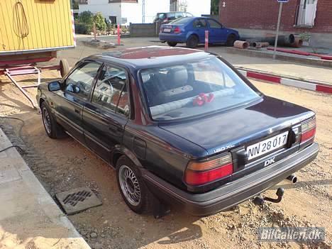 Toyota corolla 2,0D xl (solgt) billede 3