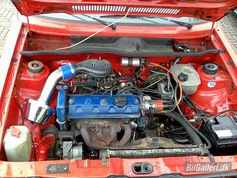 VW Golf 1 - Efter motorskift, motorrums-rengøring, lidt styling og så videre .. billede 5