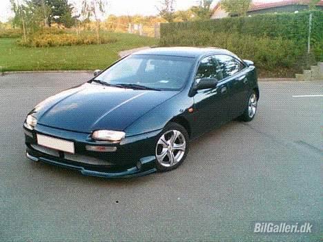 Mazda 323F GLX... (SOLGT) billede 6
