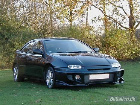 Mazda 323F GLX... (SOLGT) - sådan så den ud i de gamle dage... snøft!!!...  billede 9