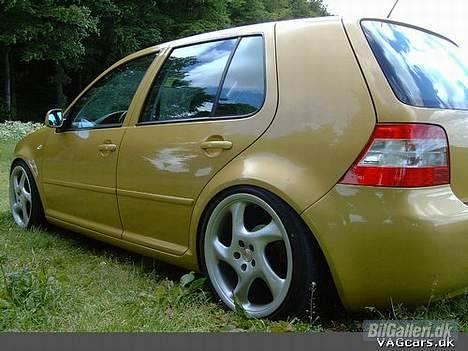 VW Golf 4 TDI-- Solgt - Har lånt dette billede af den gamle ejer, rigtig flot billede billede 5