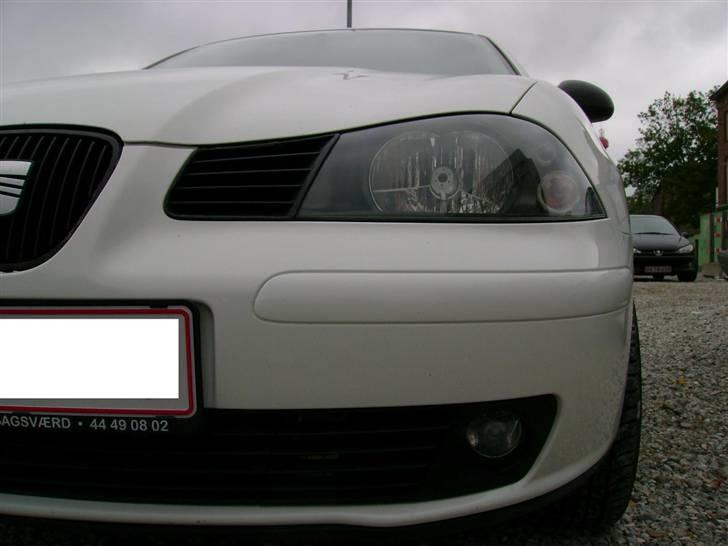 Seat Ibiza TDI 100 TOTALSKADET billede 2