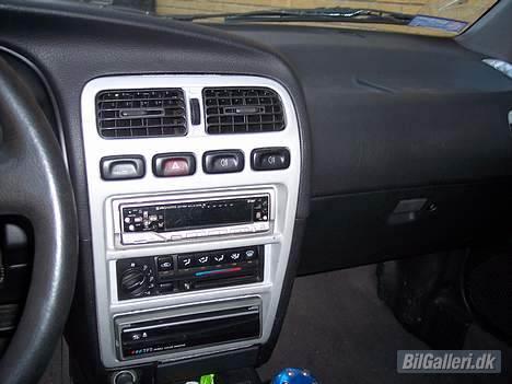 Nissan primera billede 12