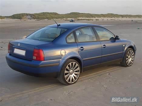 VW Passat 3B TDI TOTALSKADET billede 2