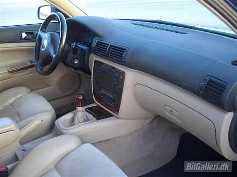 VW Passat 3B TDI TOTALSKADET billede 4