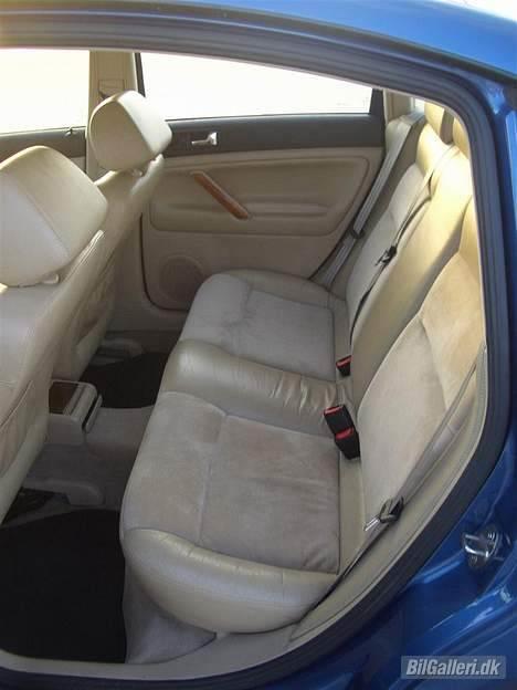 VW Passat 3B TDI TOTALSKADET billede 6