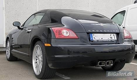 Chrysler crossfire - en sød lille bagpot...men den kan nu nok brøle billede 5