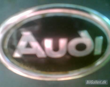 Audi 80 1,8 E billede 15