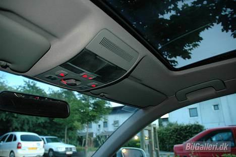Audi A4 1,8T Avant - Sol fra toppen er muligt billede 12