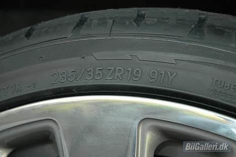 Audi A4 1,8T Avant - Lakridsbånd på fælgende :-) billede 14