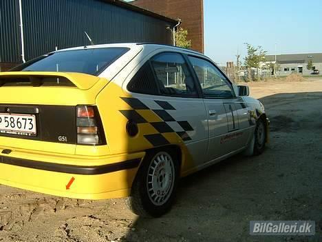 Opel Kadett E GSI *Solgt* billede 6