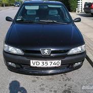 Peugeot 306