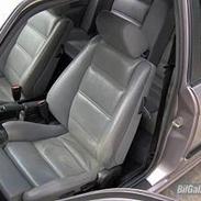 BMW 320i 24v E30 (solgt)