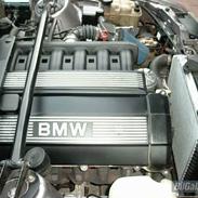 BMW 320i 24v E30 (solgt)