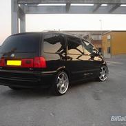 VW Sharan TDI [SOLGT]