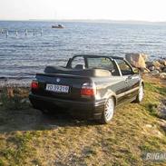VW Golf 3 Cabriolet - Solgt
