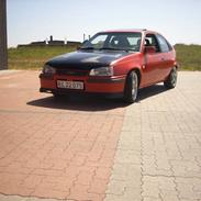 Opel kadett 16v