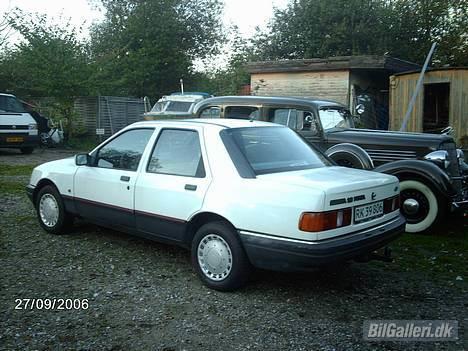 Ford Sierra Plaza billede 4
