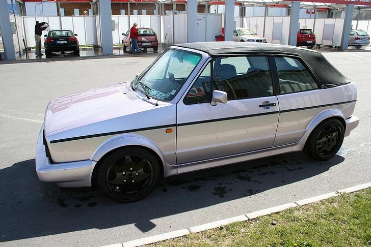 VW Golf Cabriolet (R) - Nyvasket med fælgene på :) billede 11