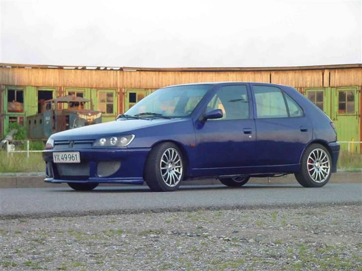 Peugeot 306 Phase 1 billede 1