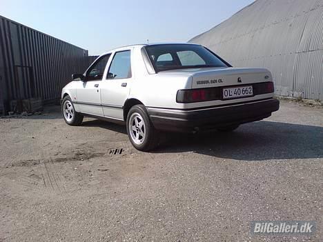 Ford Sierra 2,0 i -SOLGT- - en dag i nordhavnen. Vi fandt det her sted at skyde pisc billede 3