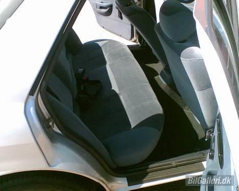 Ford Sierra 2,0 i -SOLGT- - Pæn og velholdt.. billede 4