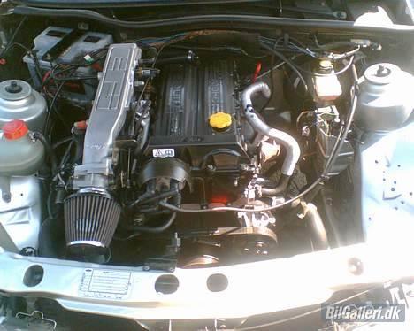 Ford Sierra 2,0 i -SOLGT- - En dejlig satan.. billede 6