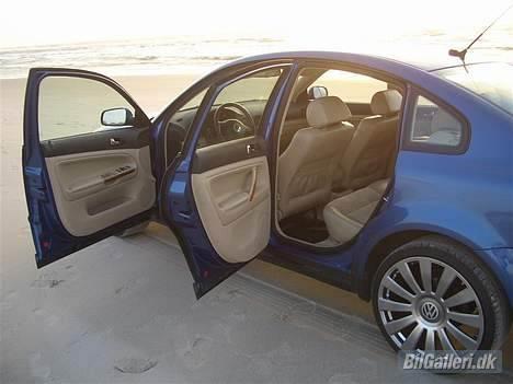 VW Passat 3B TDI TOTALSKADET billede 17