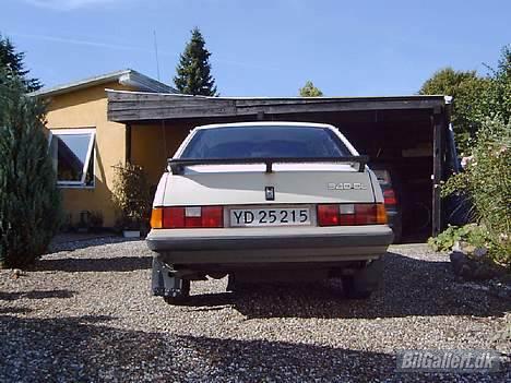 Volvo 340 DL (SOLGT) - ´Det folk ser mest af hende, røven billede 4