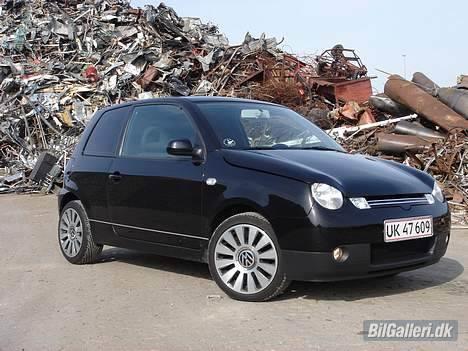 VW Lupo 1.2 Tdi 3L (Solgt) - billedet taget ved min indkørsel billede 4