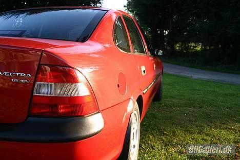 Opel Vectra B *SOLGT* billede 6