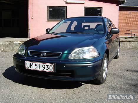 Honda Civic 1.5i LS **SOLGT** billede 1