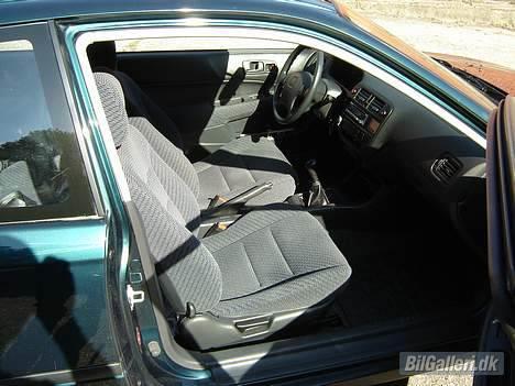 Honda Civic 1.5i LS **SOLGT** billede 6